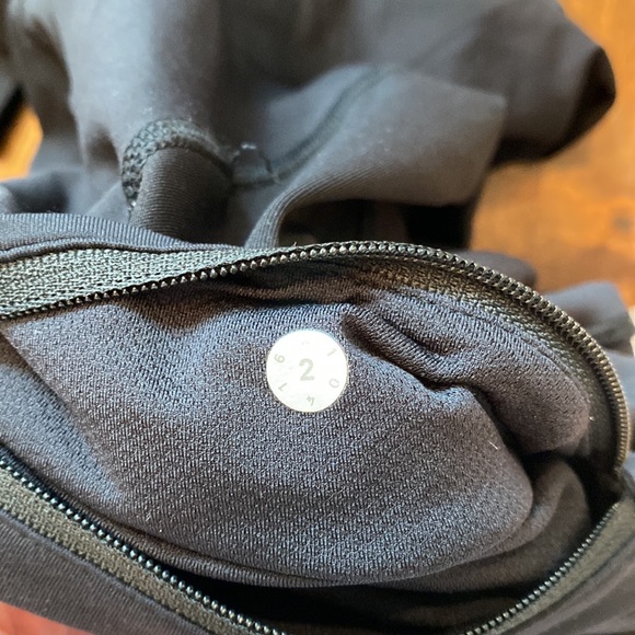 Lululemon leggings - Picture 3 of 3